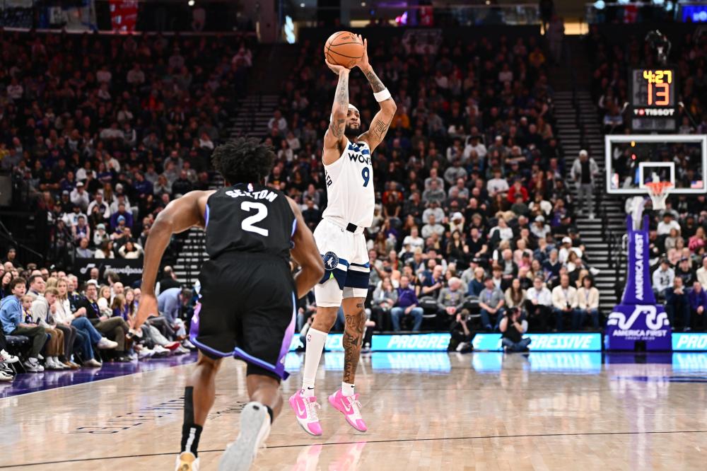 在这个充满 在这个充满