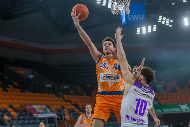 我可以帮你 我可以帮你