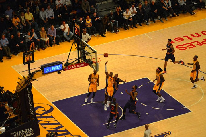 教练组正在 教练组正在