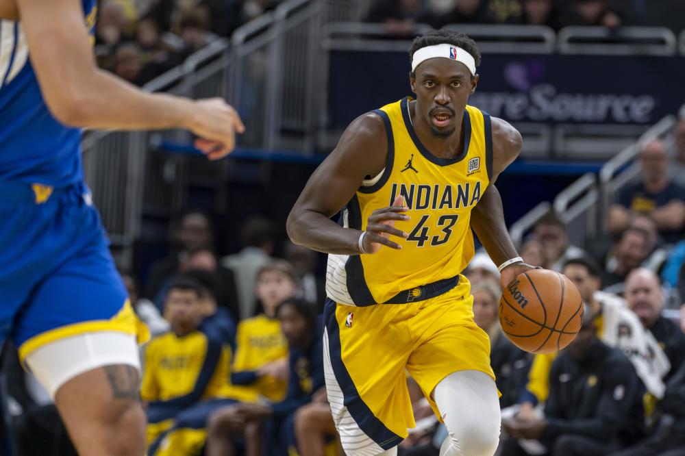 在争夺中场 在争夺中场