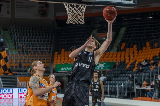 同时也需寻 同时也需寻